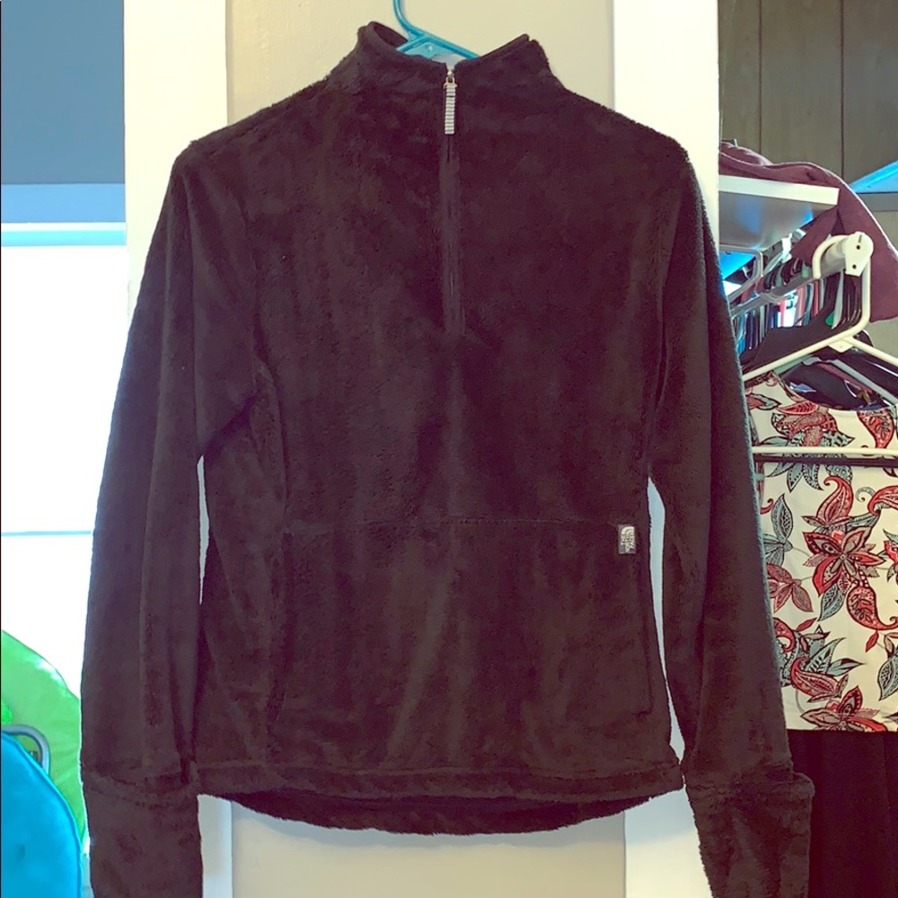 North face Black 3/4 zip up fleece sweater